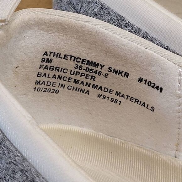 Comfortview Grey and White Mary Jane Emmy Sneakers- Size 9 - Picture 4 of 8